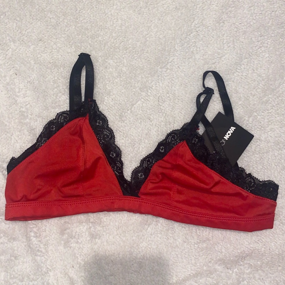 Fashion nova bralette